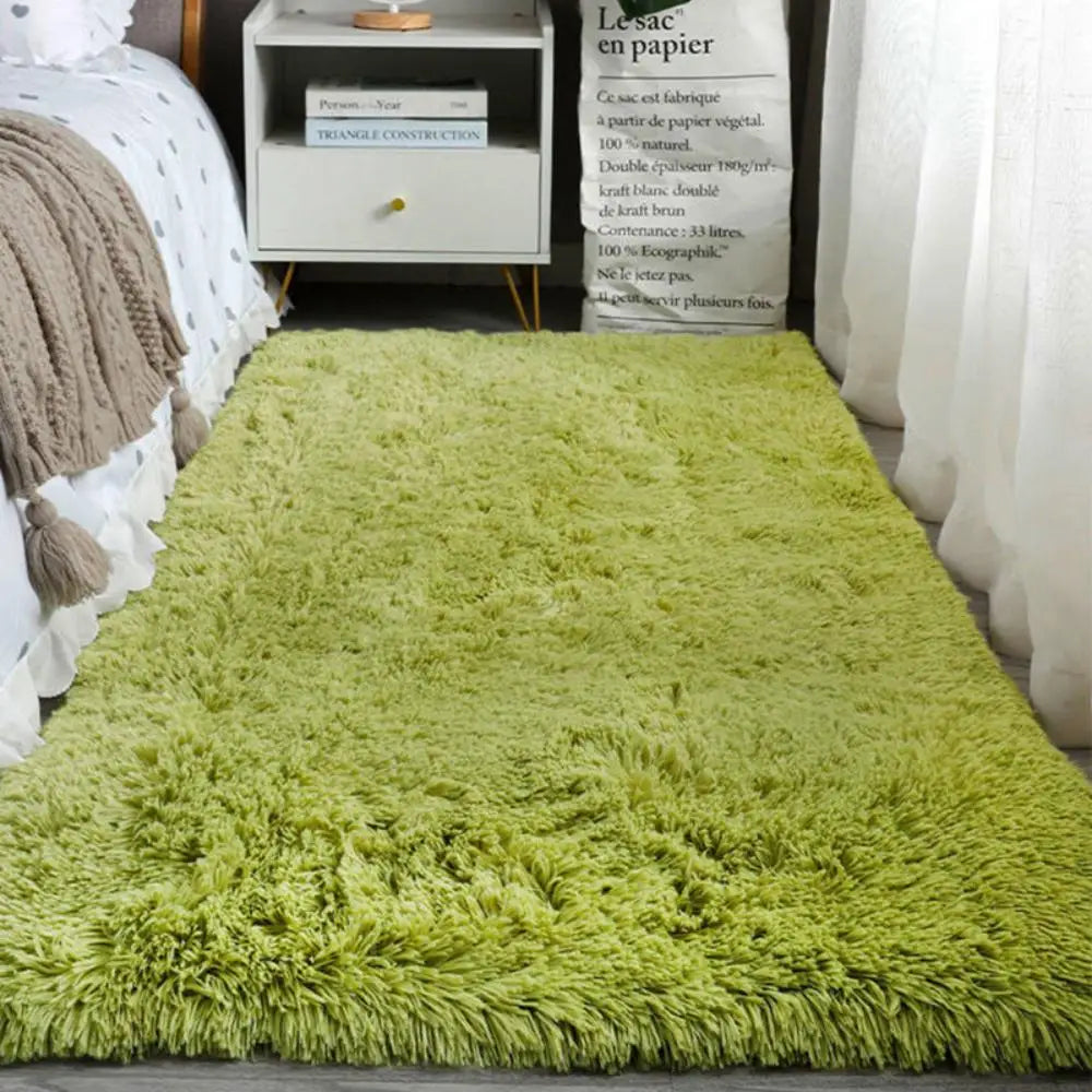 Ultra Soft Silk & Wool Area Rug | Plush Solid Color Carpet | Anti-Slip Bedroom & Living Room Floor Mat | Machine Washable