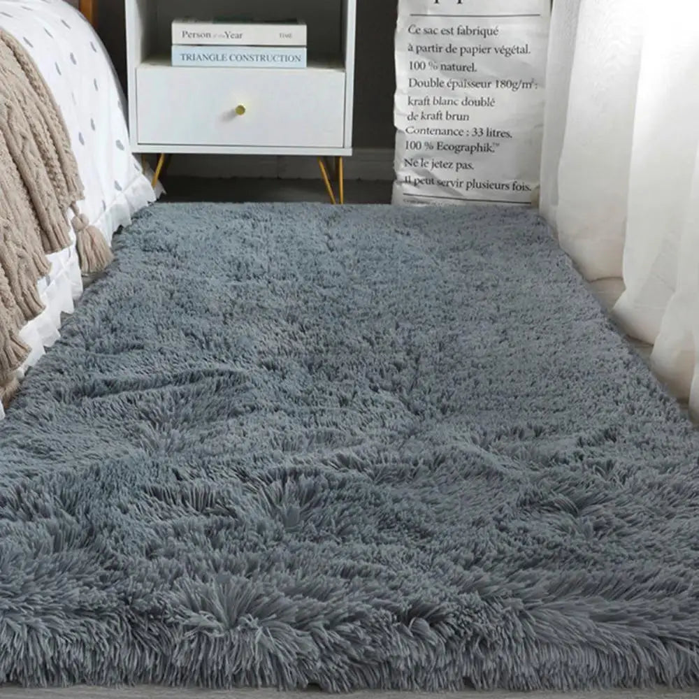 Ultra Soft Silk & Wool Area Rug | Plush Solid Color Carpet | Anti-Slip Bedroom & Living Room Floor Mat | Machine Washable